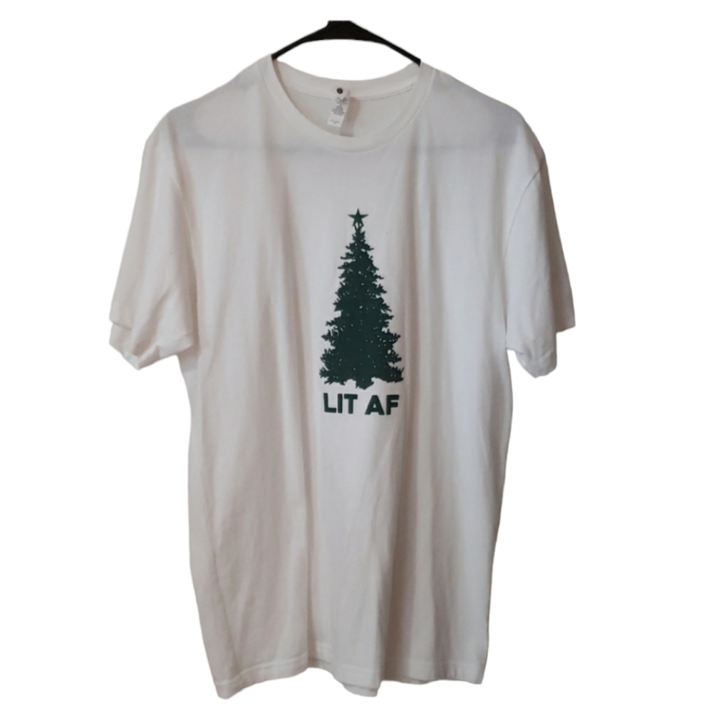 LIT AF Christmas Tree Tshirt meduim